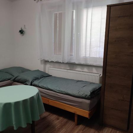 Hostal Privat Mapak Poprad Exterior foto